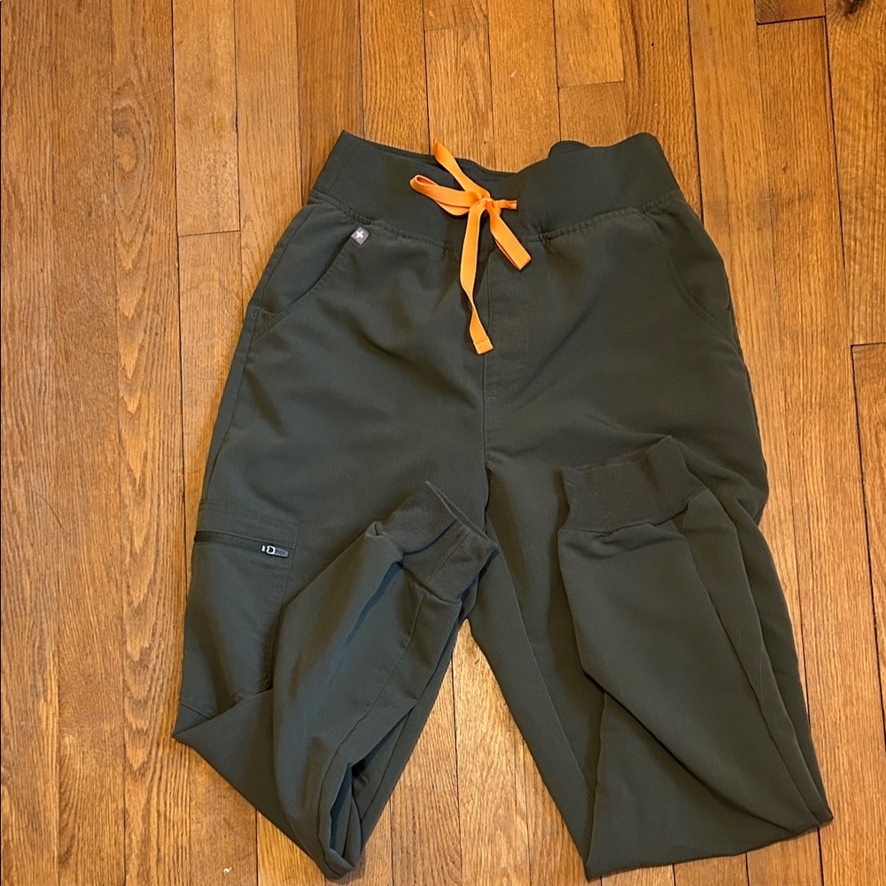 Figs Kids Dark Green Joggers with Bright Orange Tie
